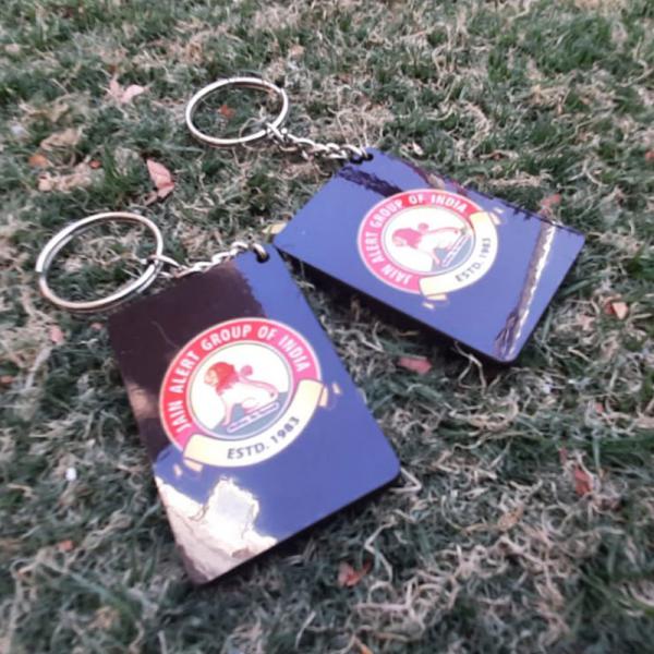 Alert Keychain